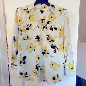 Ann Taylor Camp Shirt Size M